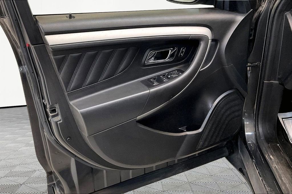 2017 Ford Taurus SEL