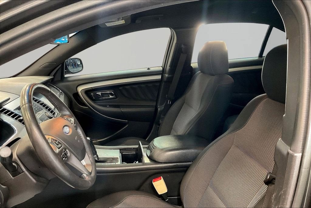 2017 Ford Taurus SEL