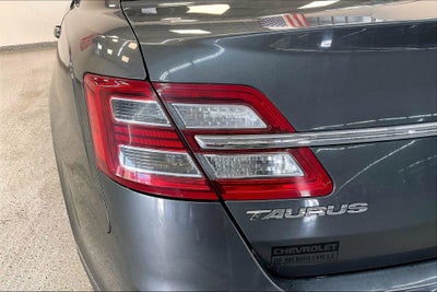 2017 Ford Taurus SEL