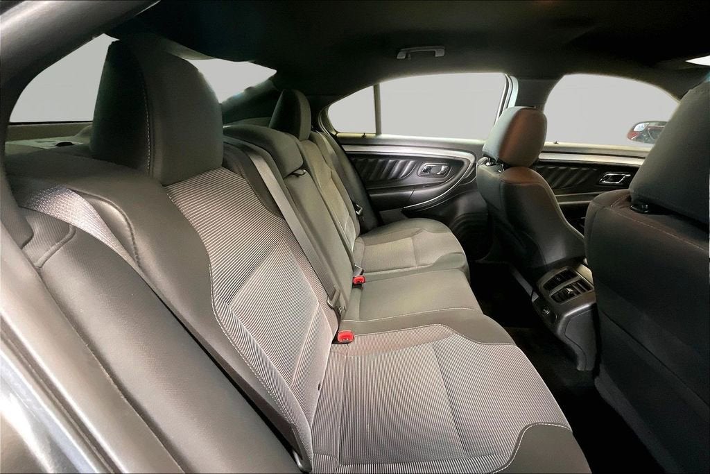 2017 Ford Taurus SEL