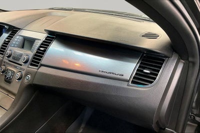 2017 Ford Taurus SEL