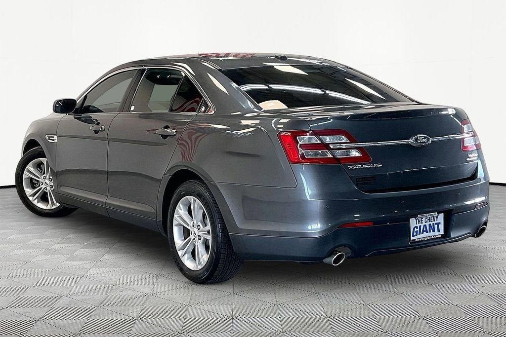 2017 Ford Taurus SEL