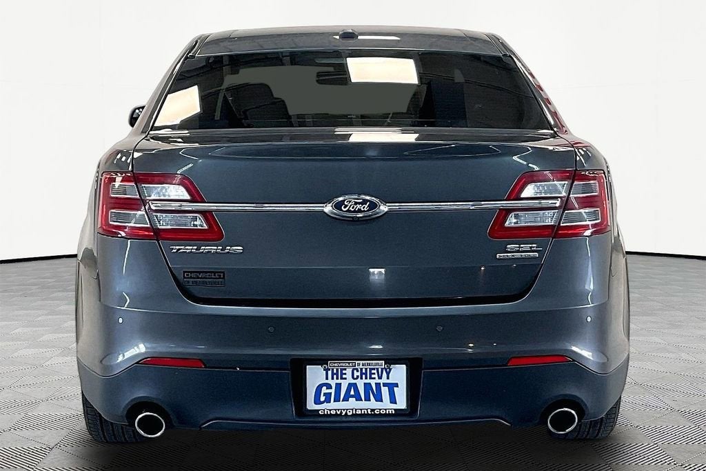 2017 Ford Taurus SEL