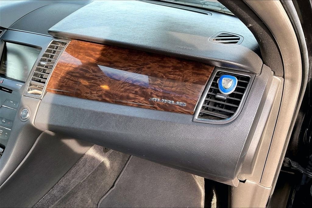 2015 Ford Taurus Limited