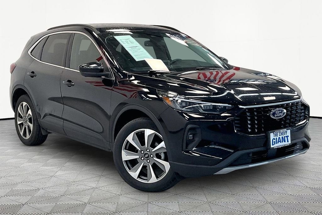 2024 Ford Escape Platinum