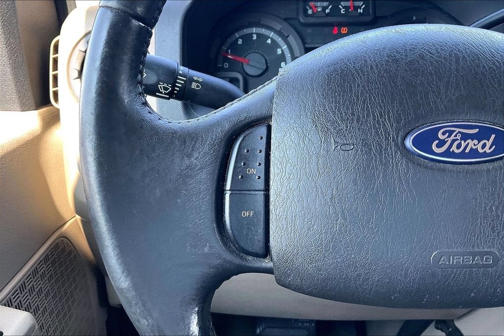2009 Ford Econoline Wagon XL