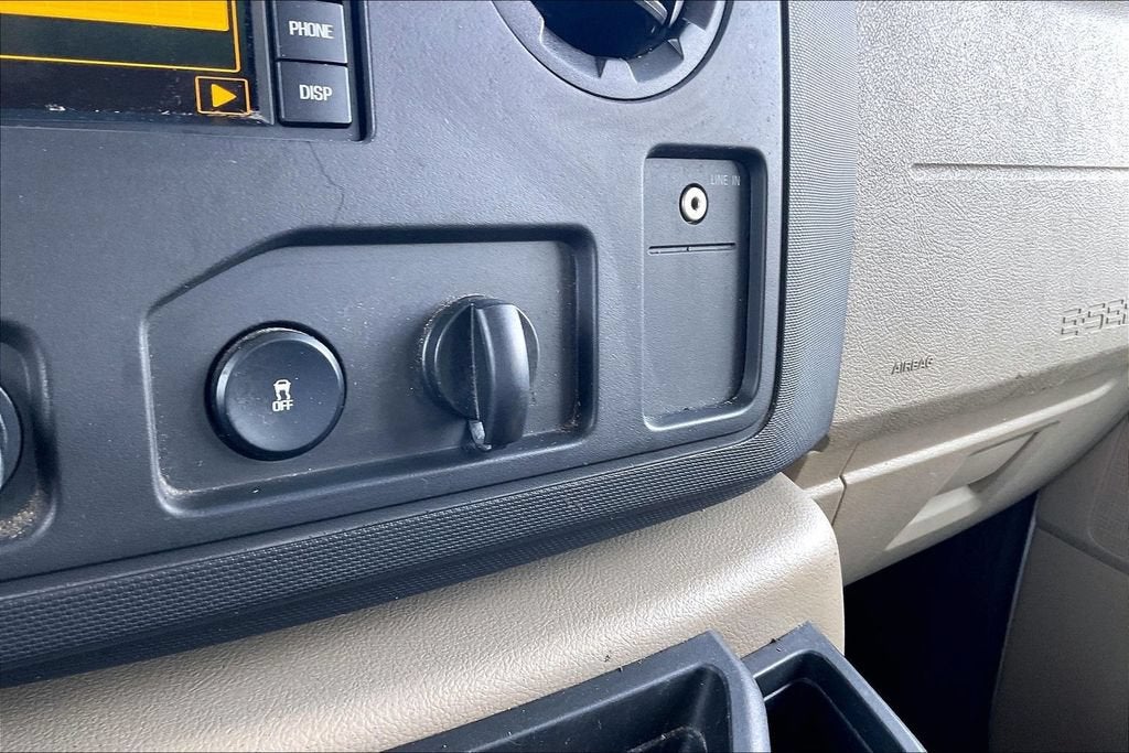 2009 Ford Econoline Wagon XL