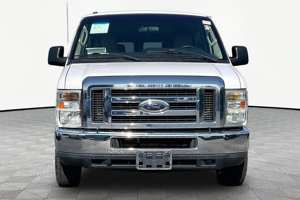 2009 Ford Econoline Wagon XL