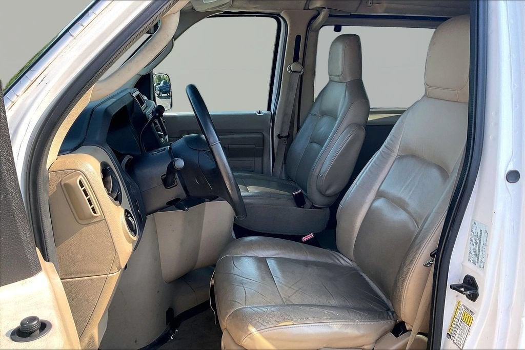 2009 Ford Econoline Wagon XL