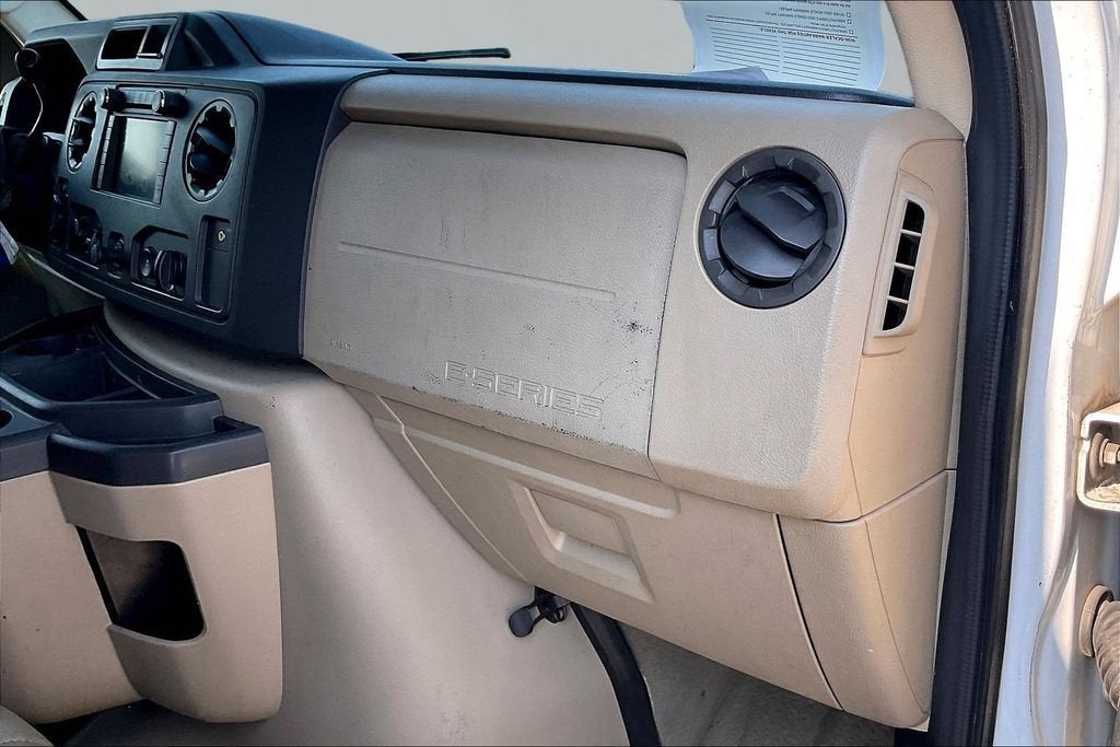 2009 Ford Econoline Wagon XL