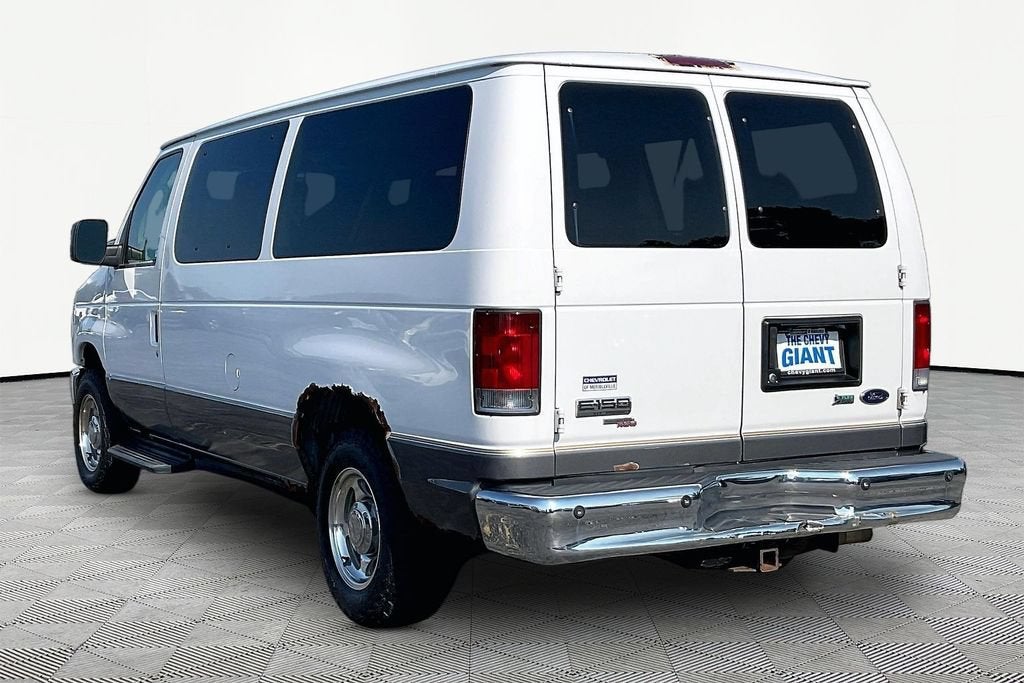 2009 Ford Econoline Wagon XL