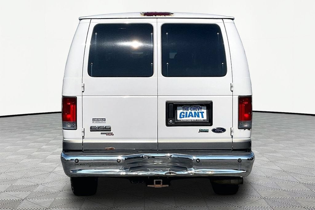 2009 Ford Econoline Wagon XL