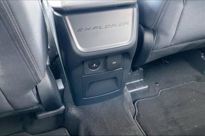 2026 Ford Explorer Active w/100A Pkg