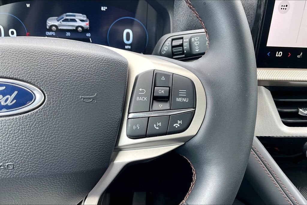 2026 Ford Explorer Active w/100A Pkg