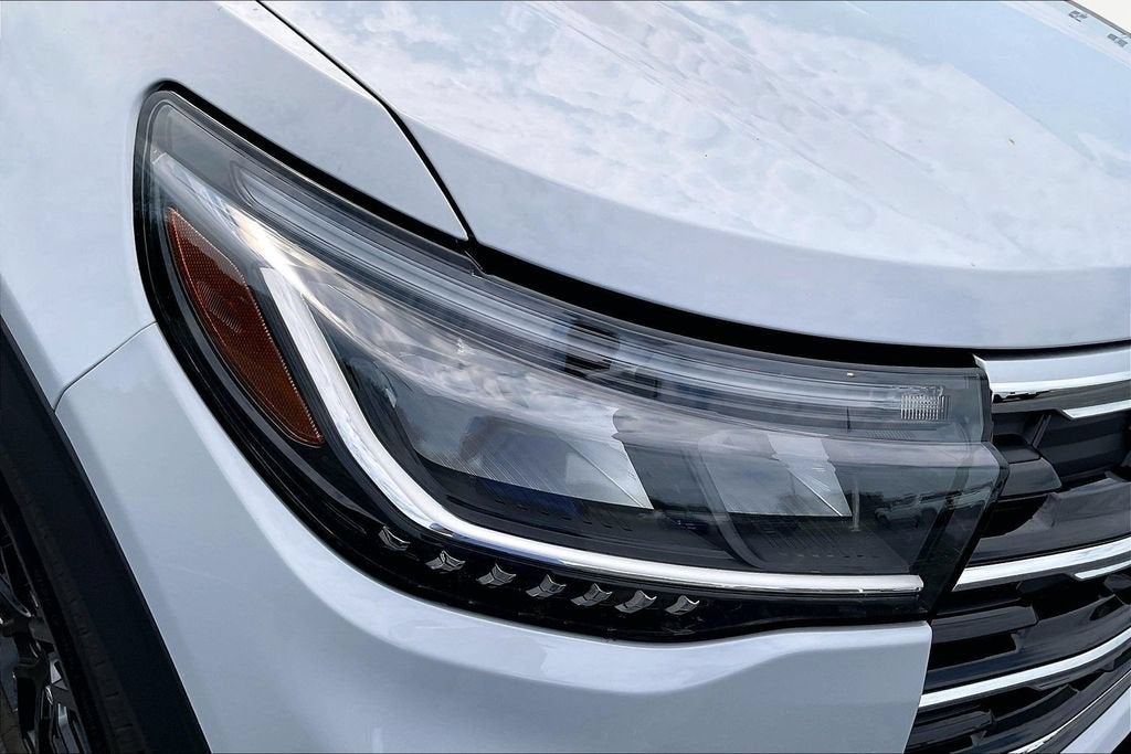 2026 Ford Explorer Active w/100A Pkg