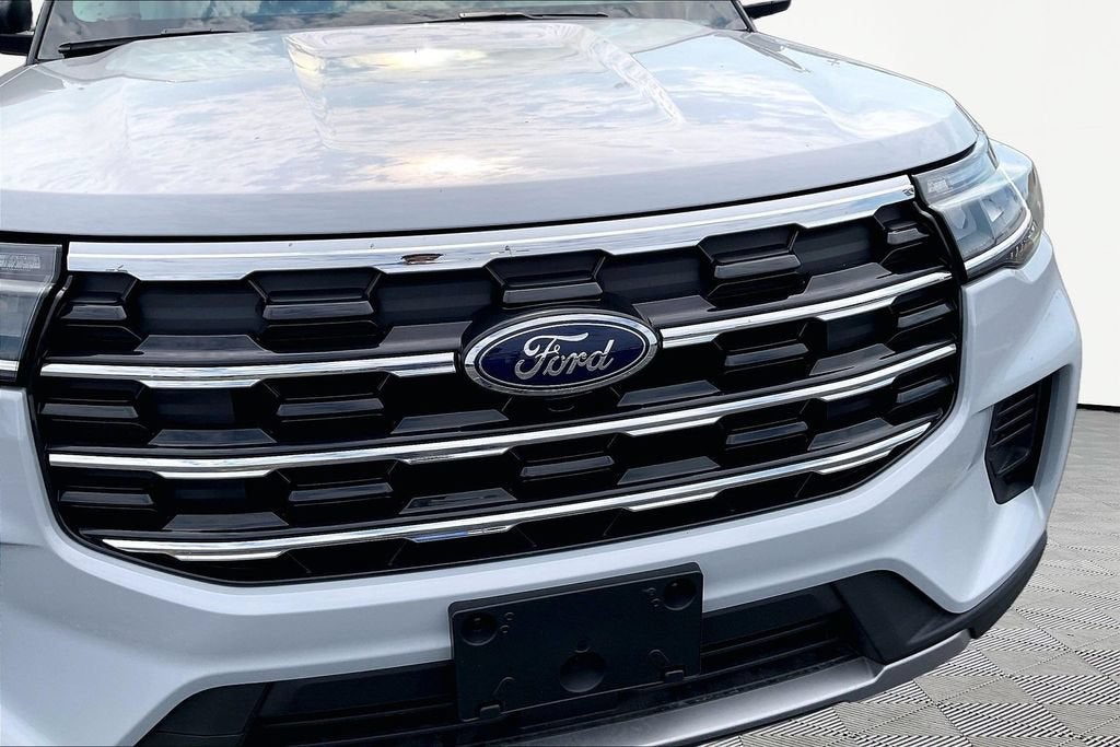 2026 Ford Explorer Active w/100A Pkg