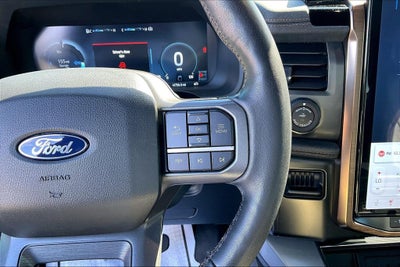 2024 Ford F-150 Lightning LARIAT