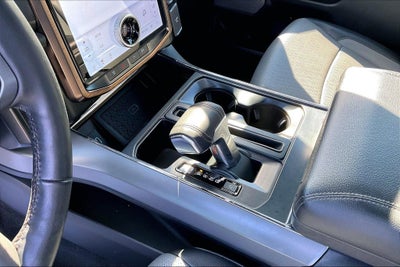 2024 Ford F-150 Lightning LARIAT