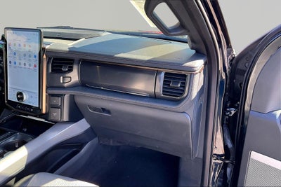 2024 Ford F-150 Lightning LARIAT