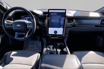 2024 Ford F-150 Lightning LARIAT