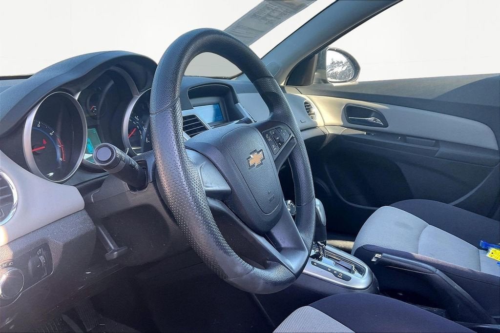 2015 Chevrolet Cruze LS