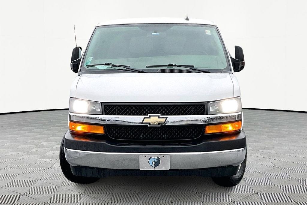 2018 Chevrolet Express Passenger 3500 LT