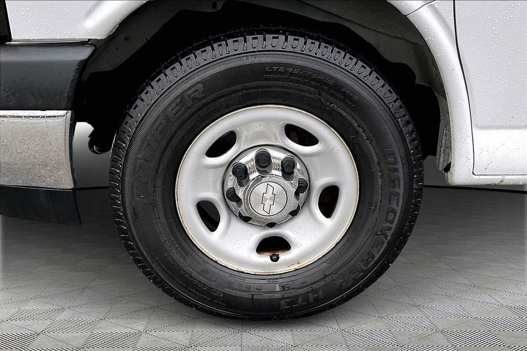 2018 Chevrolet Express Passenger 3500 LT