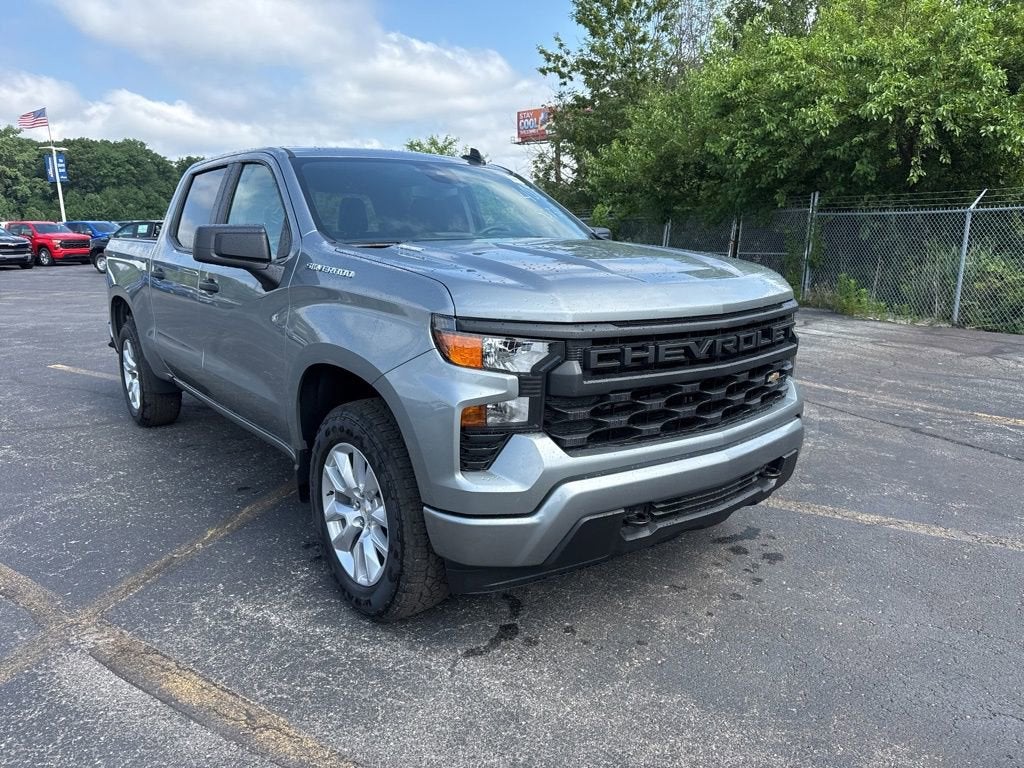 2025 Chevrolet Silverado 1500 Custom