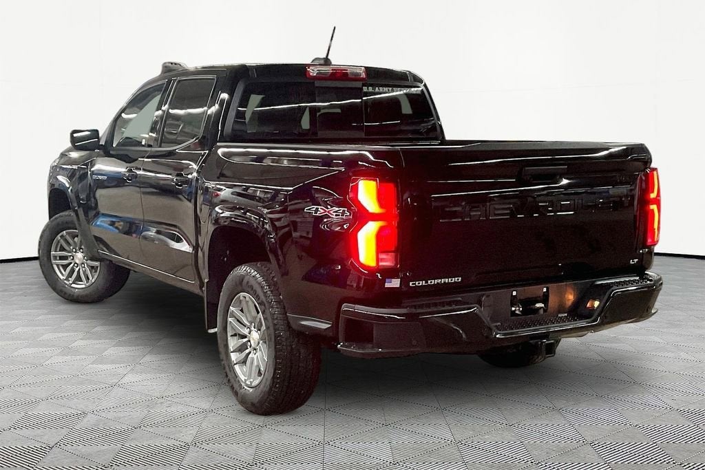 2024 Chevrolet Colorado LT