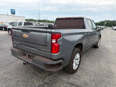 2022 Chevrolet Silverado 1500 LTD Custom