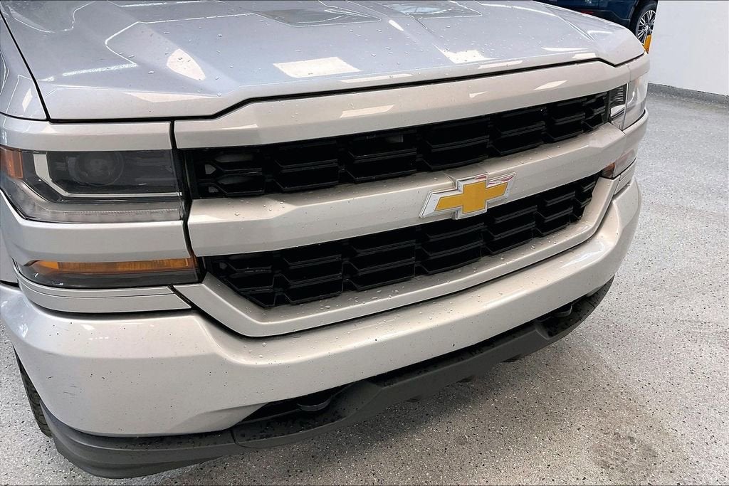 2016 Chevrolet Silverado 1500 Custom