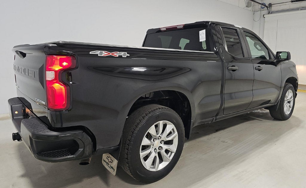 2022 Chevrolet Silverado 1500 LTD Custom
