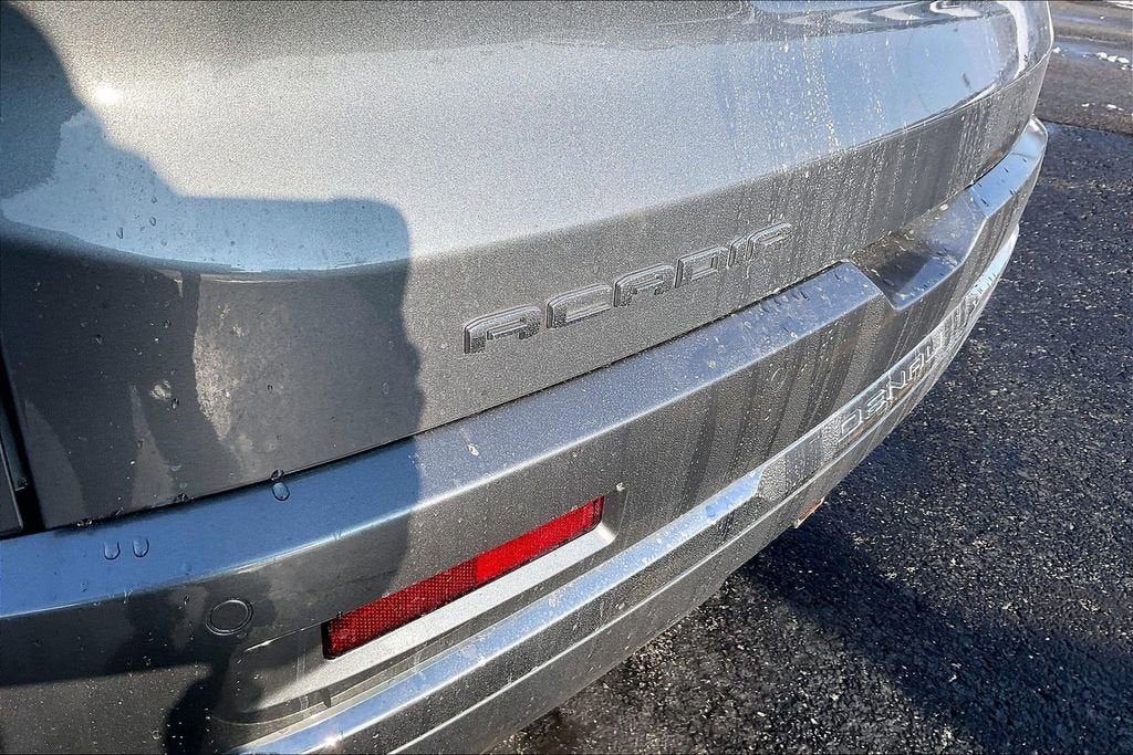 2021 GMC Acadia Denali