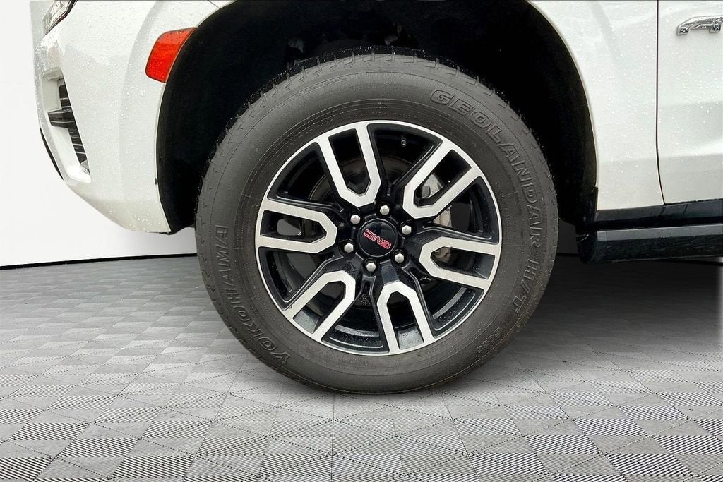 2021 GMC Yukon XL AT4