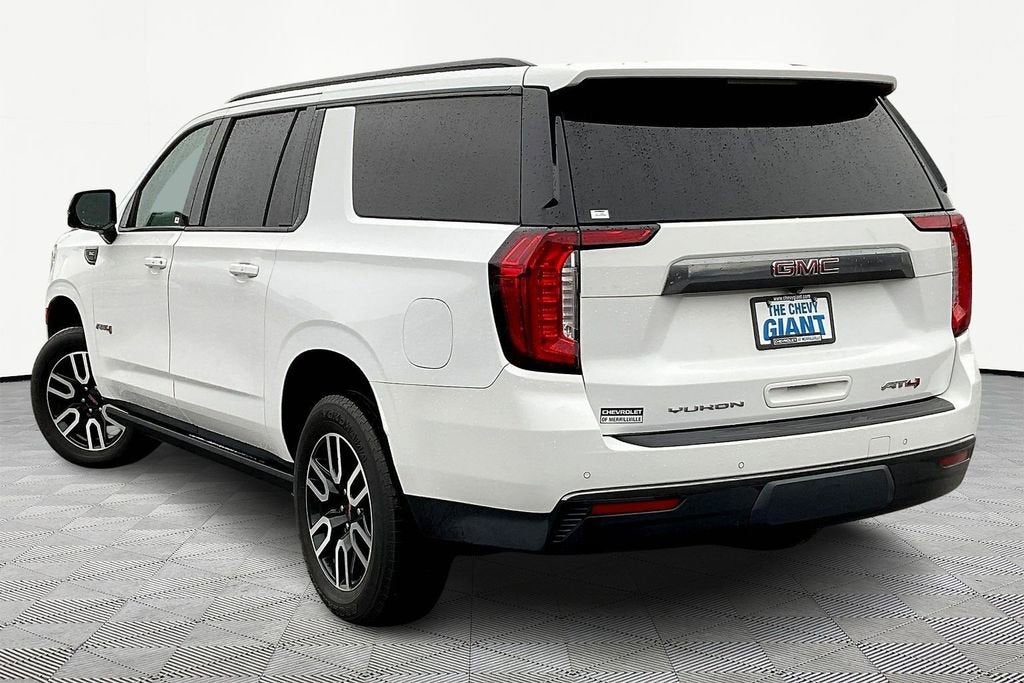 2021 GMC Yukon XL AT4