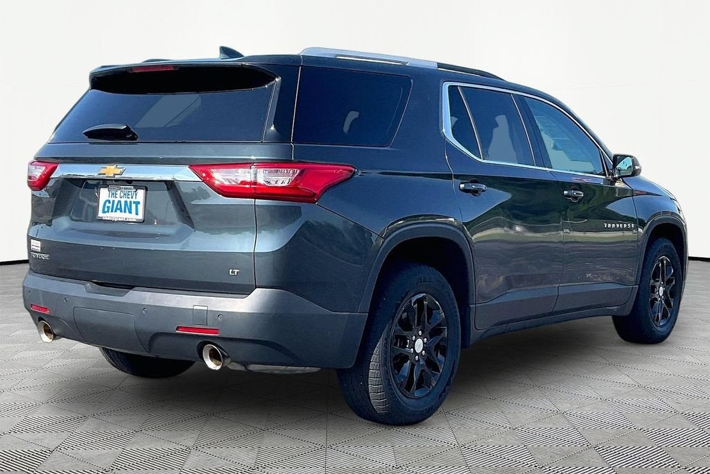 2018 Chevrolet Traverse LT Cloth