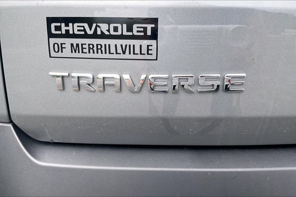 2023 Chevrolet Traverse LT Leather