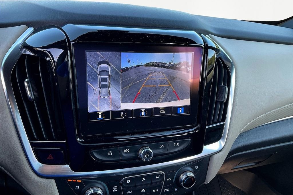 2023 Chevrolet Traverse Premier