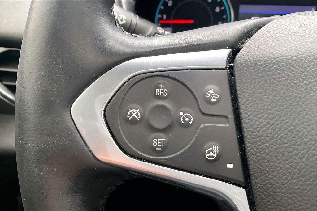 2022 Chevrolet Traverse LT Leather