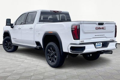 2025 GMC Sierra 3500 HD AT4