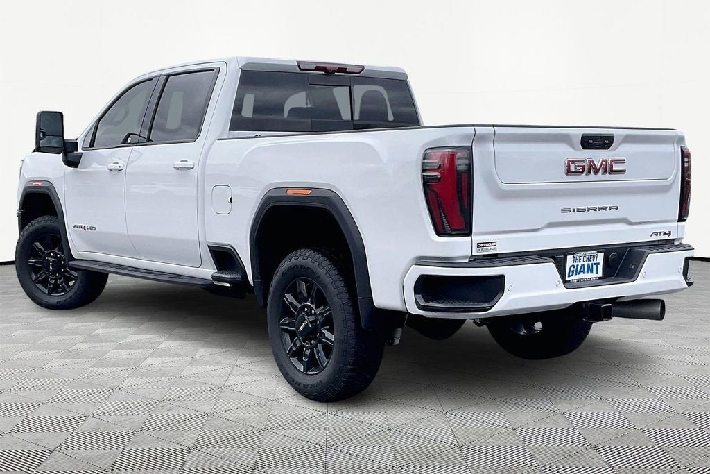 2025 GMC Sierra 3500 HD AT4