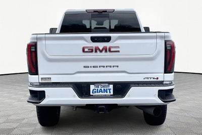 2025 GMC Sierra 3500 HD AT4