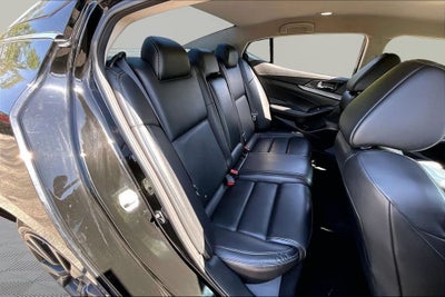 2018 Nissan Maxima SV
