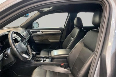 2023 Volkswagen Atlas Cross Sport 2.0T SE w/Technology