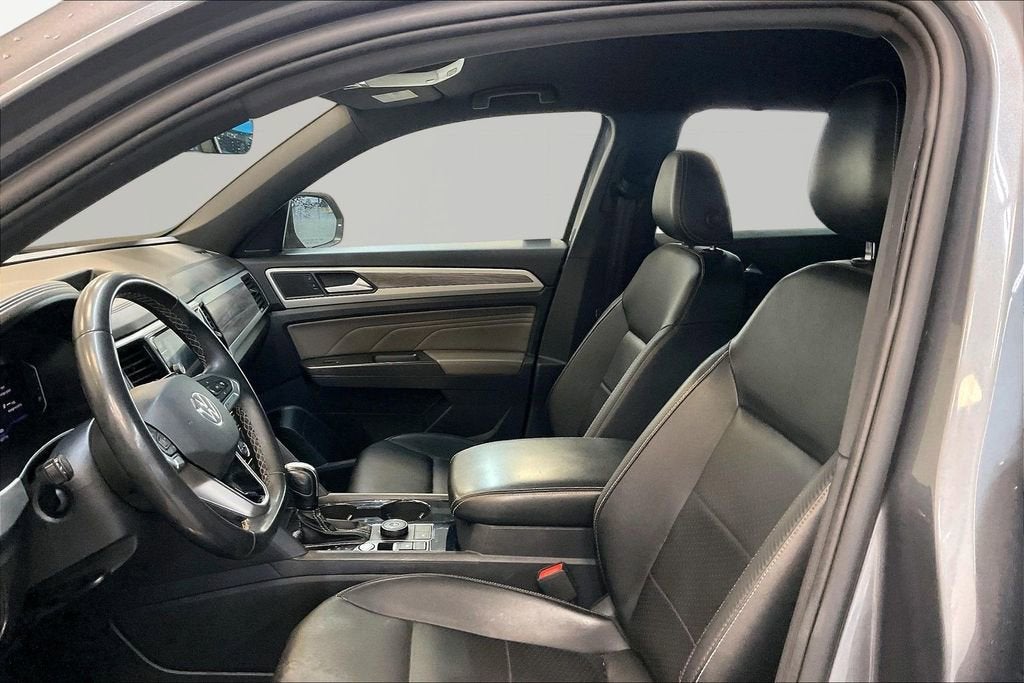 2023 Volkswagen Atlas Cross Sport 2.0T SE w/Technology
