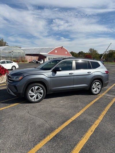 2023 Volkswagen Atlas 3.6L V6 SE w/Technology