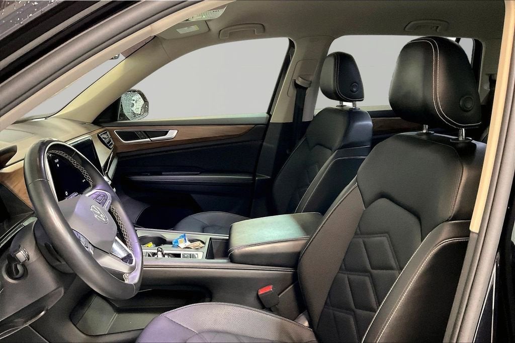 2024 Volkswagen Atlas 2.0T SE