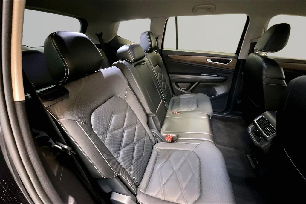 2024 Volkswagen Atlas 2.0T SE