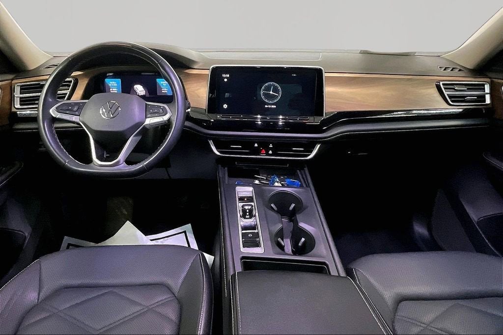 2024 Volkswagen Atlas 2.0T SE