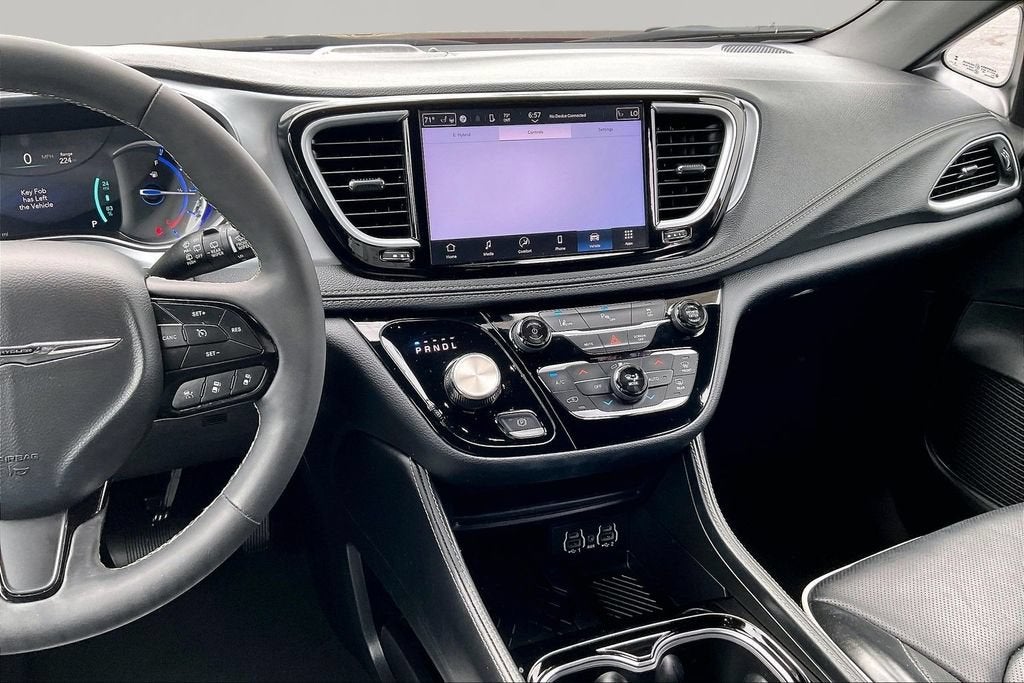 2025 Chrysler Pacifica Hybrid Premium S Appearance Pkg